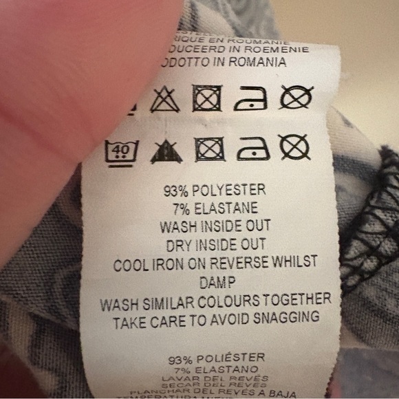 Atmosphere Black and Cream Patchwork Mini Dress - Picture 4 of 4